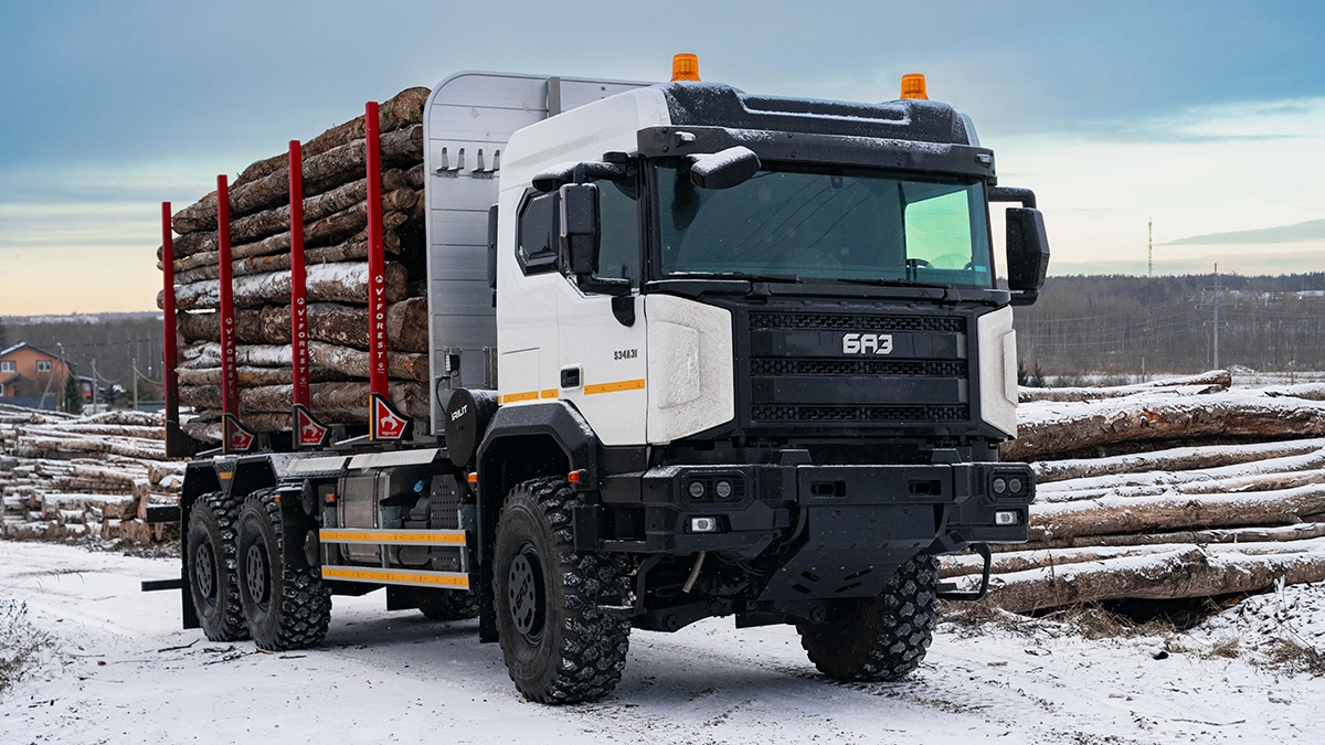 Лесовоз VTBZ3S