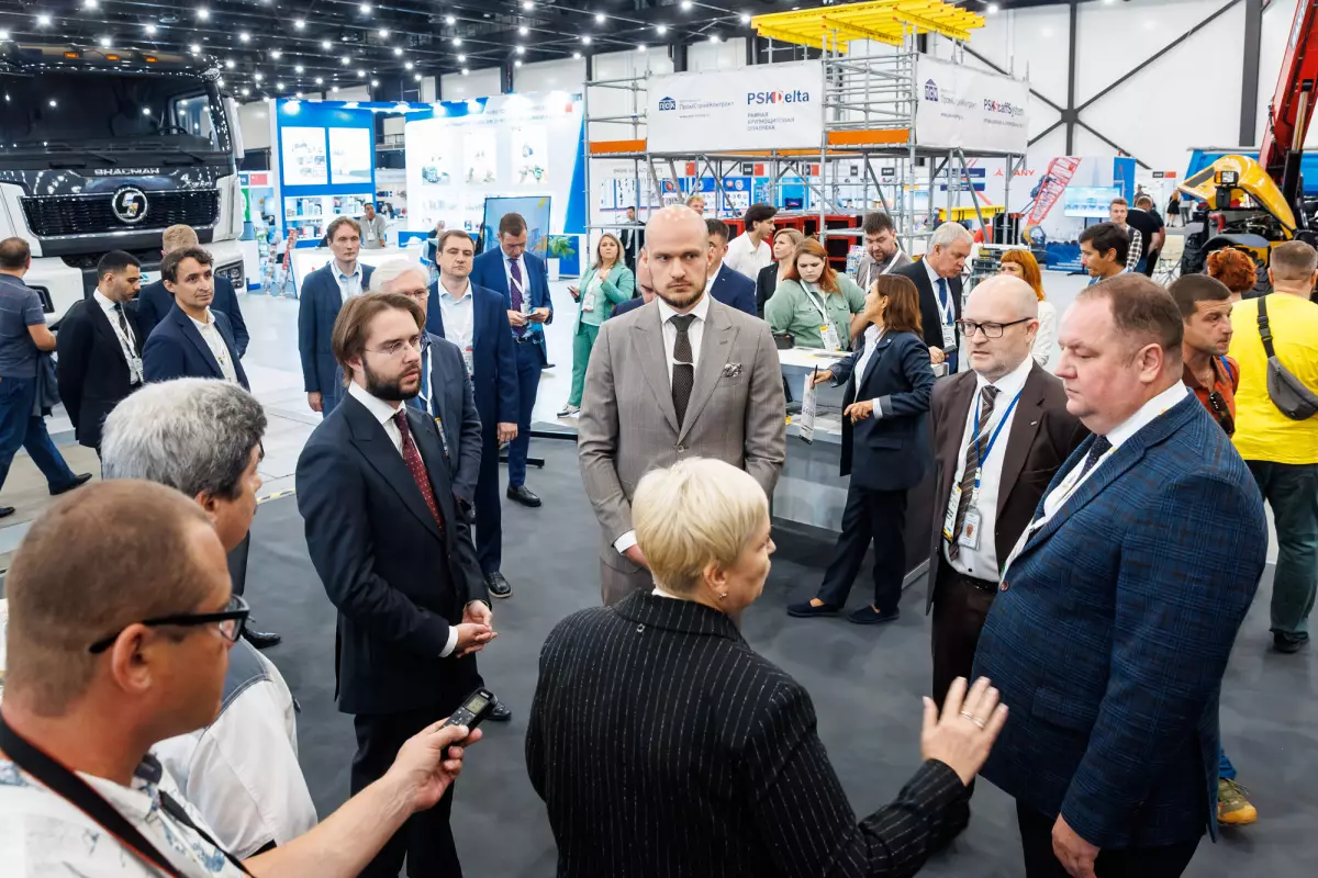 Новая эра тяжёлой техники БАЗ на ЕСТ 2025