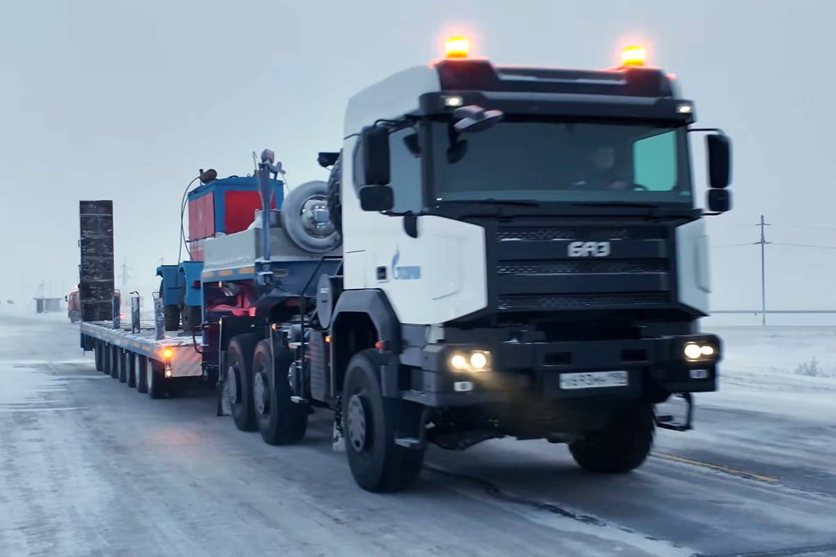 БАЗ проходит проверку Ямбургом